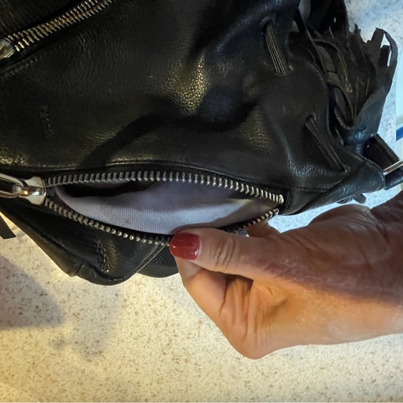 Linea Pelle leather purse - Picture 13 of 17